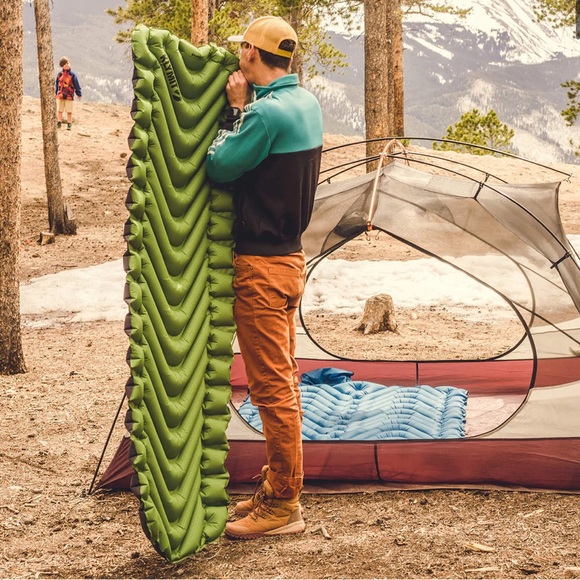 NEW Klymit Static V Sleeping Pad - Picture 3 of 3